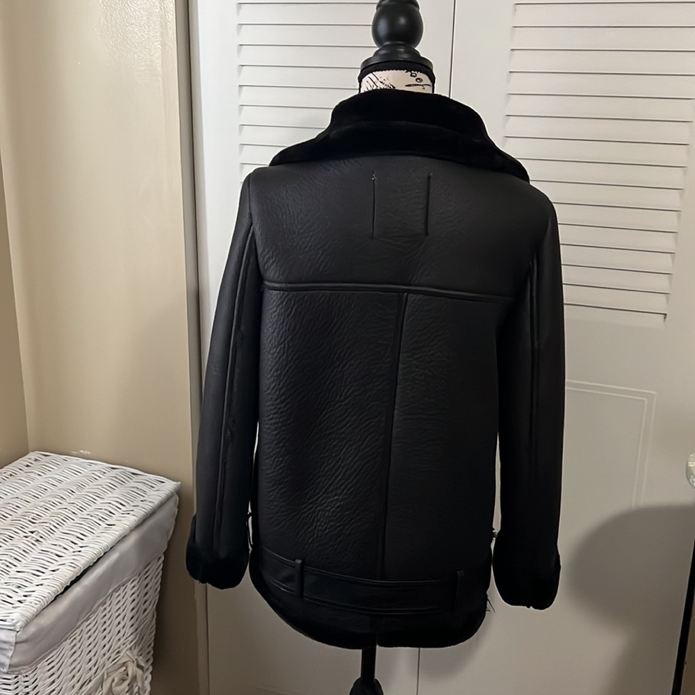 COPY - Zara winter jacket. - Picture 6 of 7